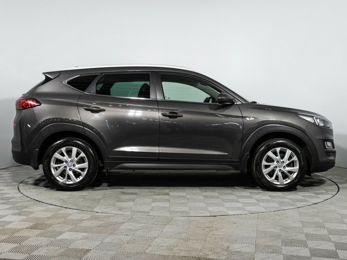 Купить Hyundai Tucson с пробегом. Фото: #3