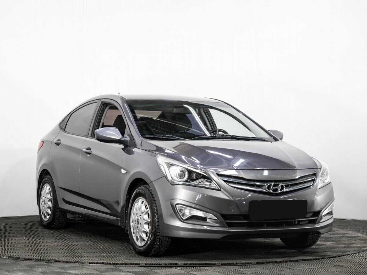 Купить Hyundai Solaris с пробегом. Фото: #2