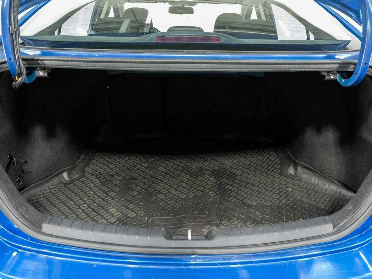 Купить Hyundai Elantra с пробегом. Фото: #15