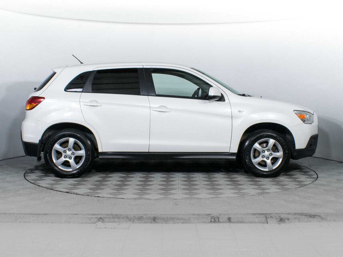 Купить Mitsubishi ASX с пробегом. Фото: #3