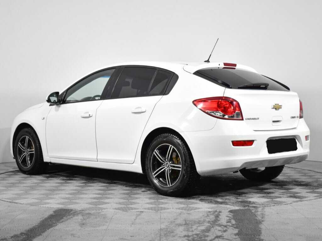 Купить Chevrolet Cruze с пробегом. Фото: #6