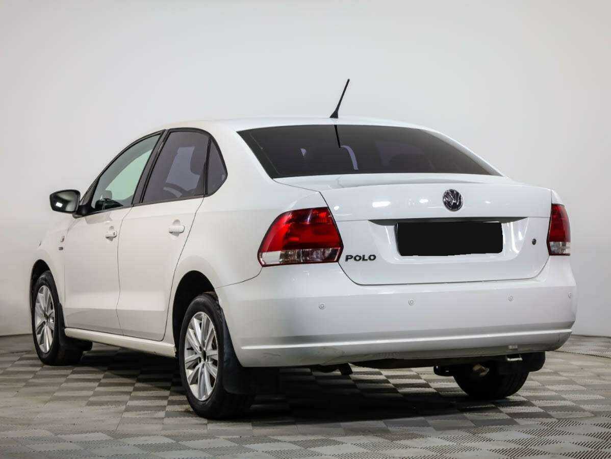 Купить Volkswagen Polo с пробегом. Фото: #5
