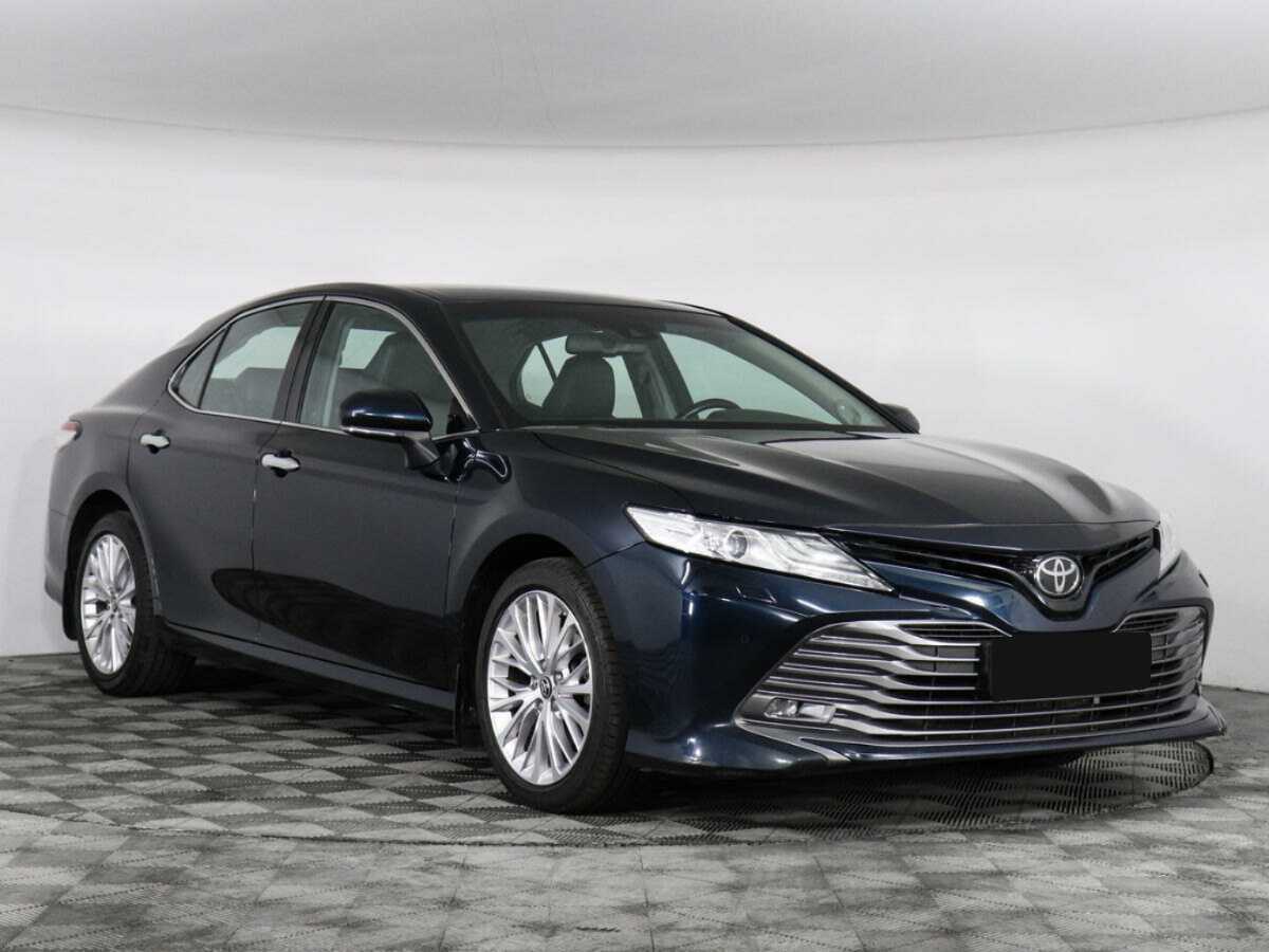 Купить Toyota Camry с пробегом. Фото: #2