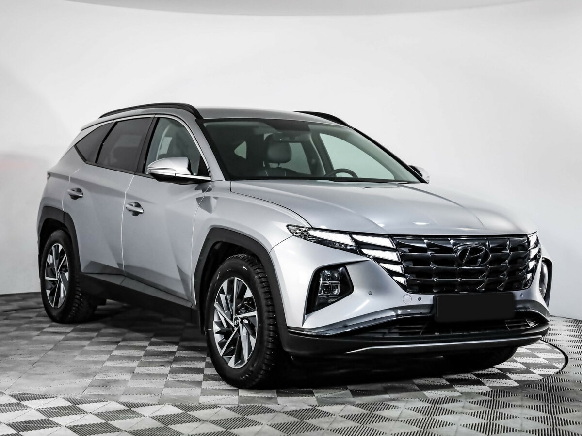 Купить Hyundai Tucson с пробегом. Фото: #2