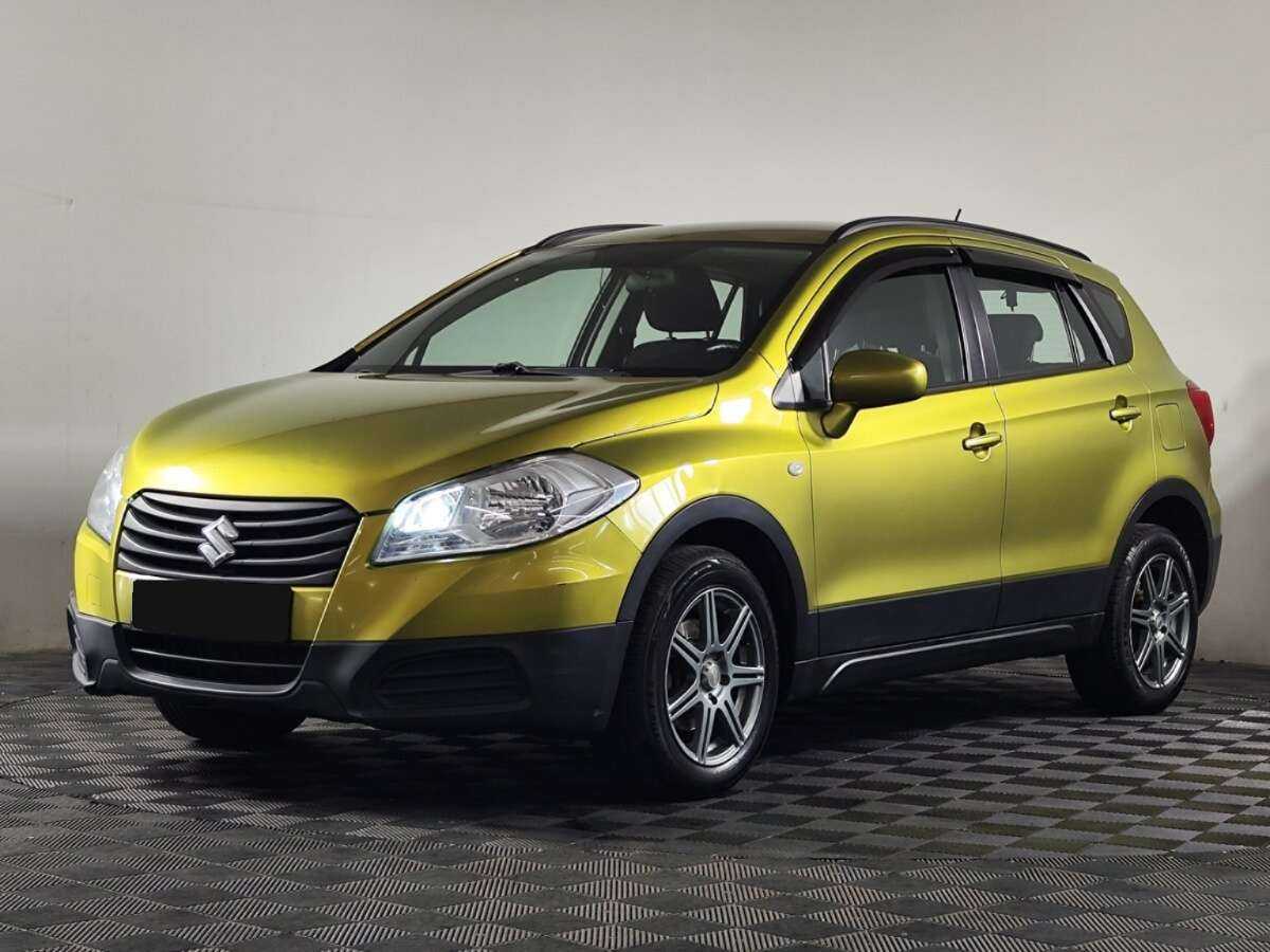 Купить Suzuki SX4 с пробегом. Посмотреть фото