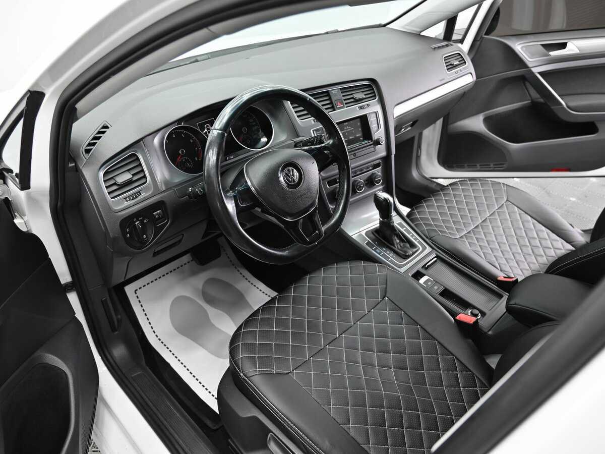 Купить Volkswagen Golf с пробегом. Фото: #6