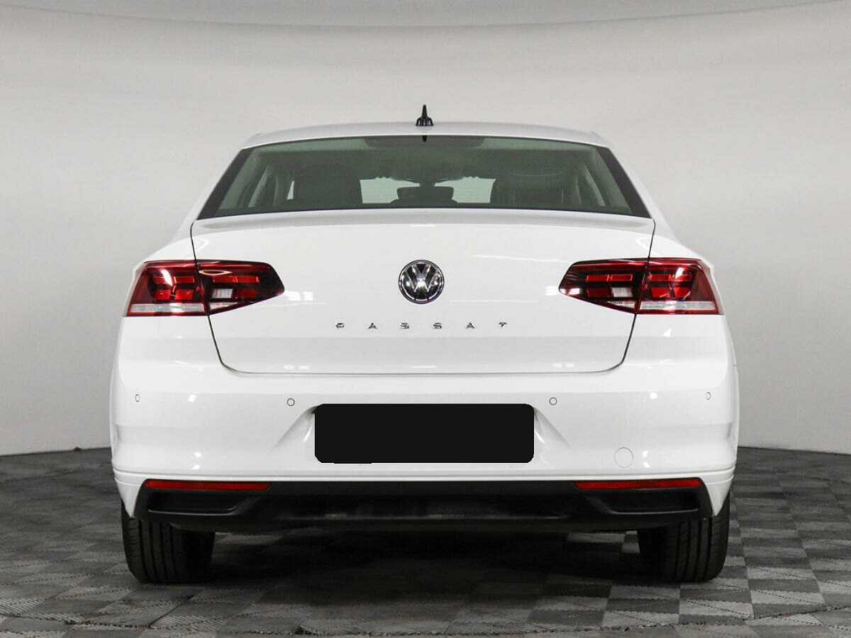 Купить Volkswagen Passat с пробегом. Фото: #5