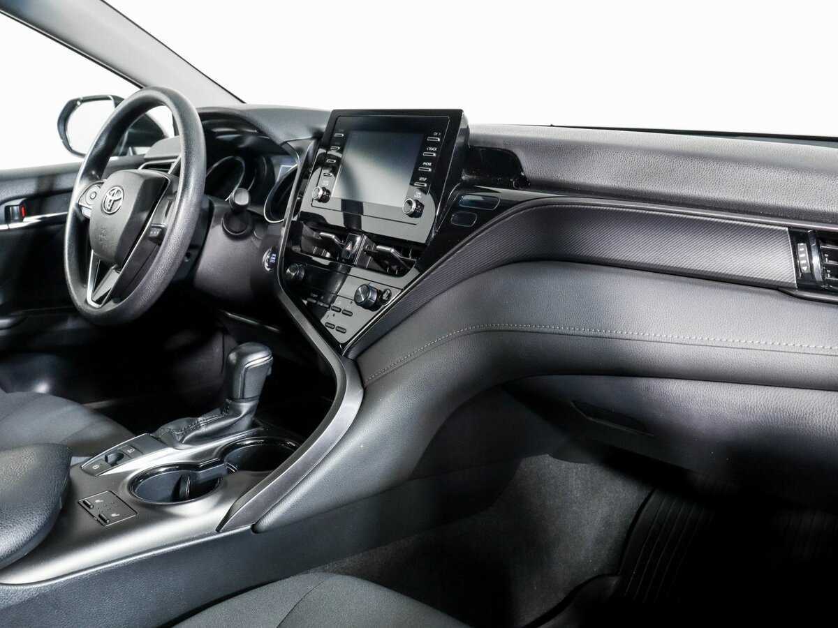 Купить Toyota Camry с пробегом. Фото: #5