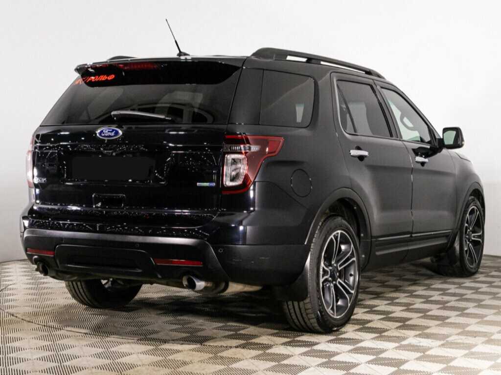 Купить Ford Explorer с пробегом. Фото: #4