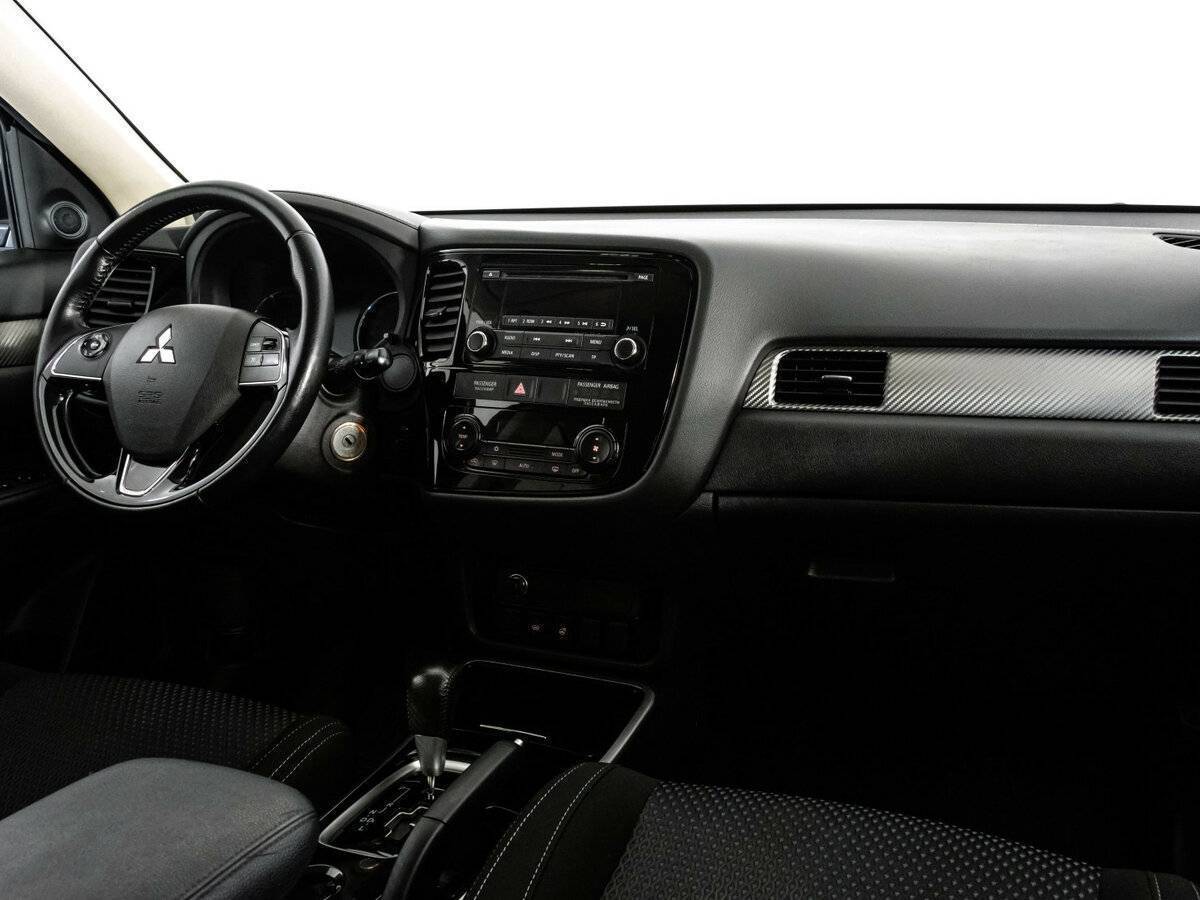 Купить Mitsubishi Outlander с пробегом. Фото: #8