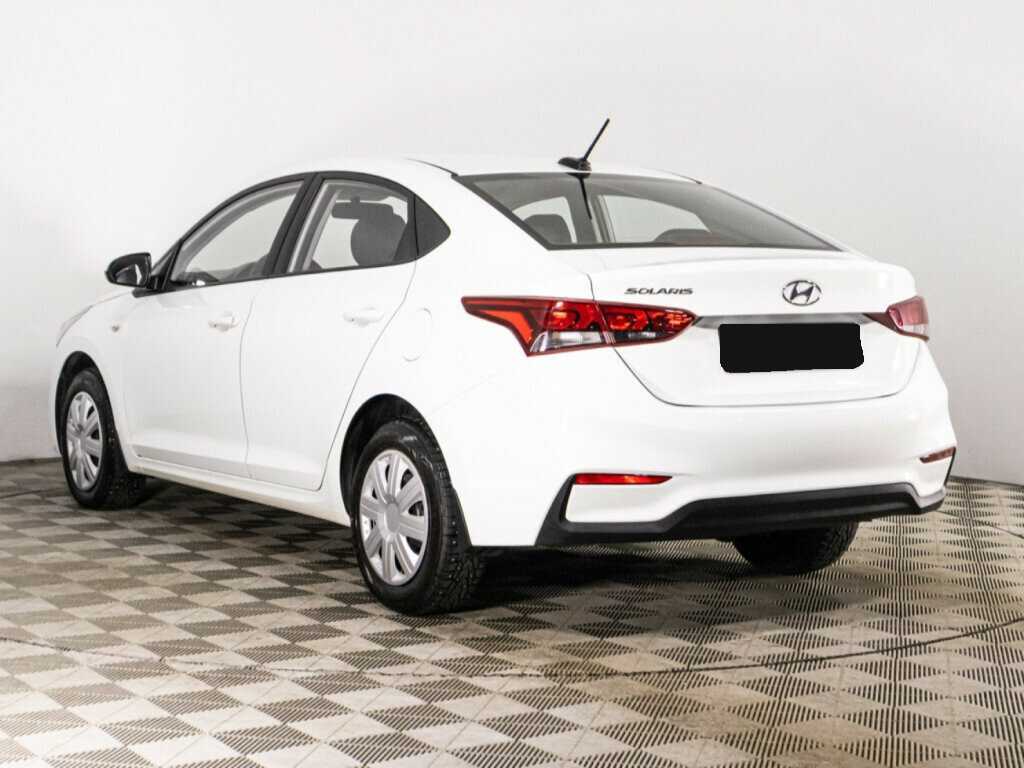 Купить Hyundai Solaris с пробегом. Фото: #6