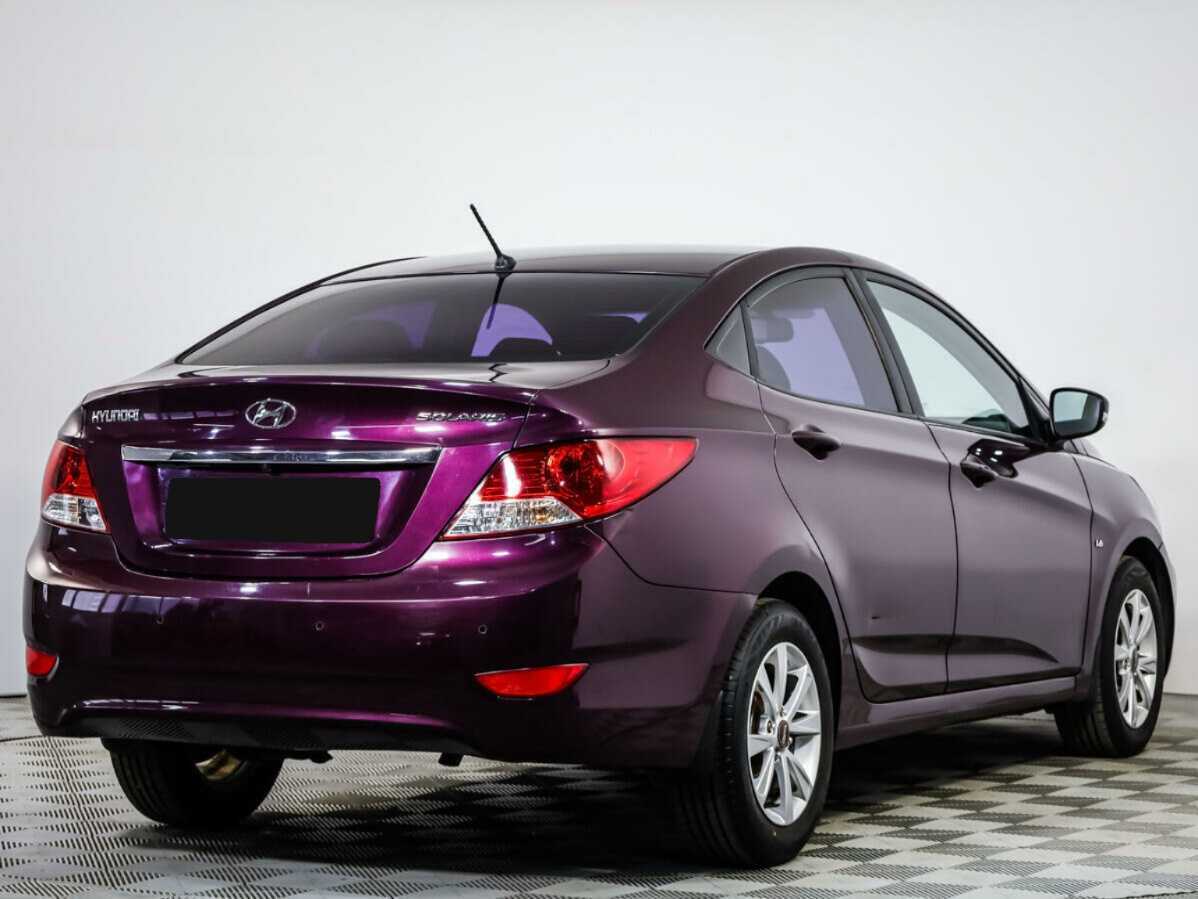 Купить Hyundai Solaris с пробегом. Фото: #3