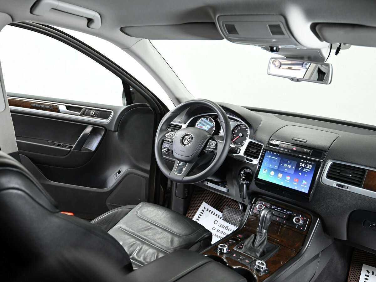 Купить Volkswagen Touareg с пробегом. Фото: #5