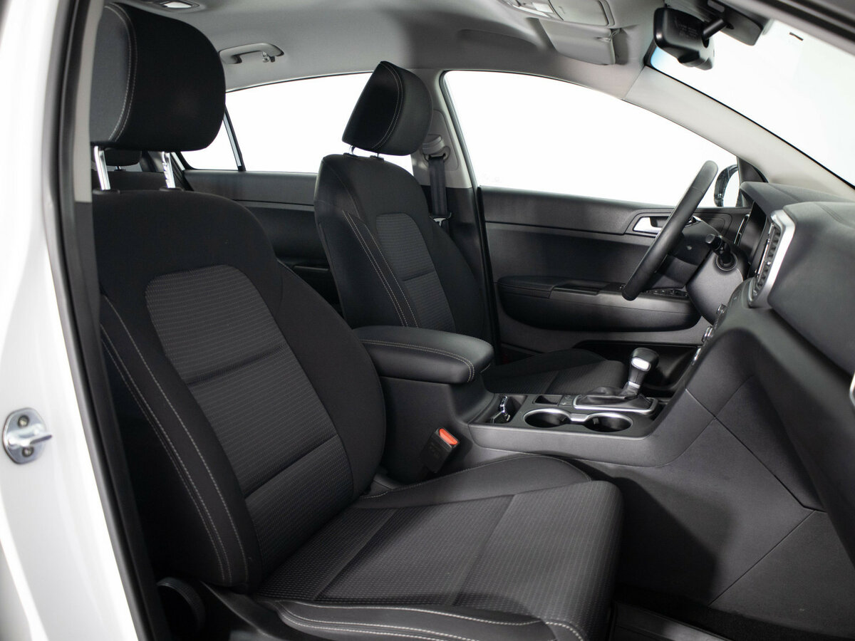 Купить Kia Sportage с пробегом. Фото: #17