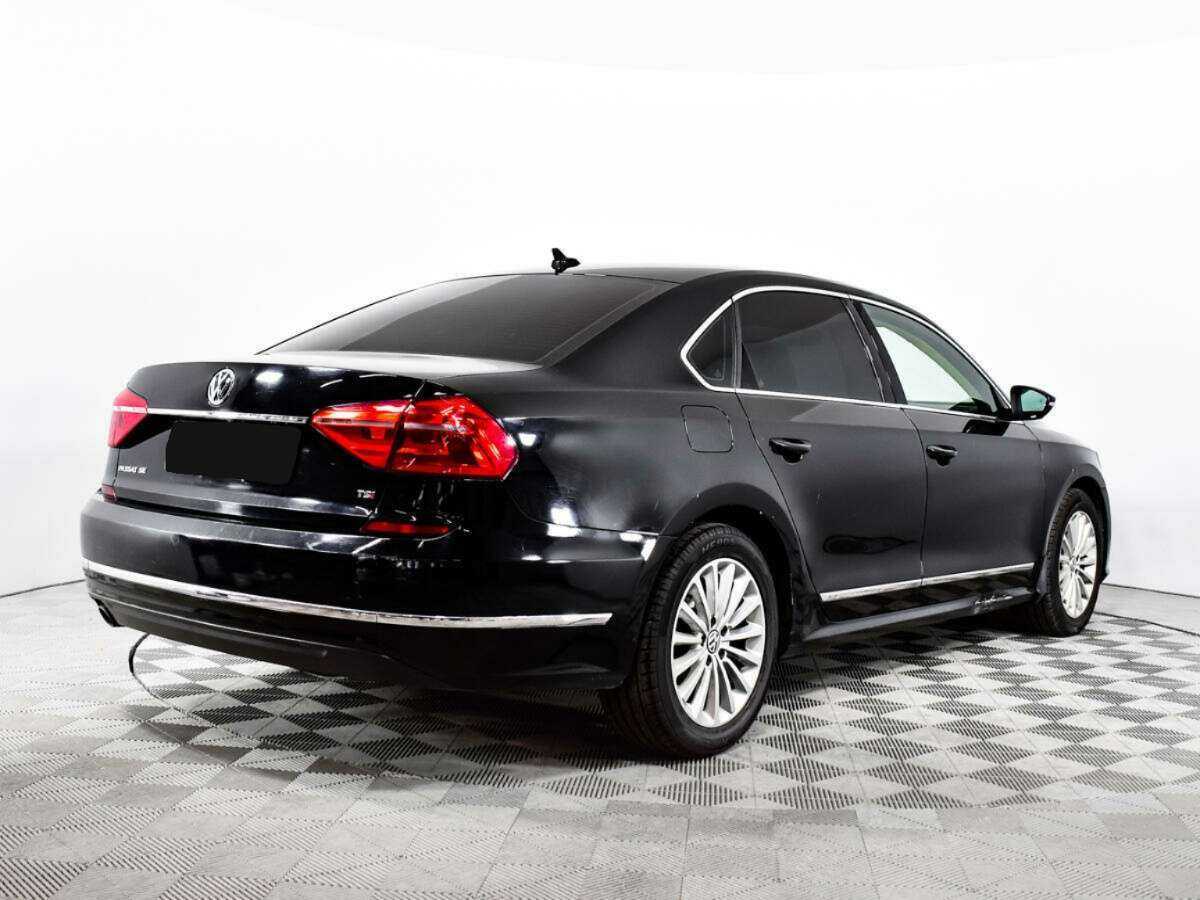 Купить Volkswagen Passat с пробегом. Фото: #4