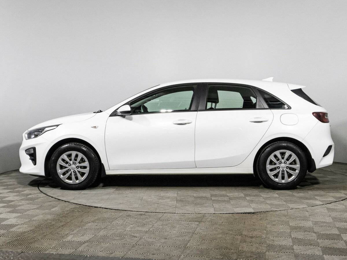 Купить Kia Ceed с пробегом. Фото: #7