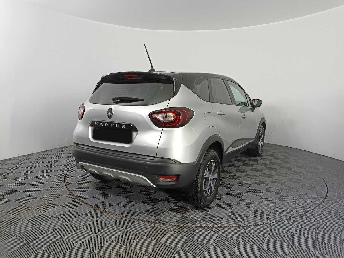 Купить Renault Kaptur с пробегом. Фото: #4