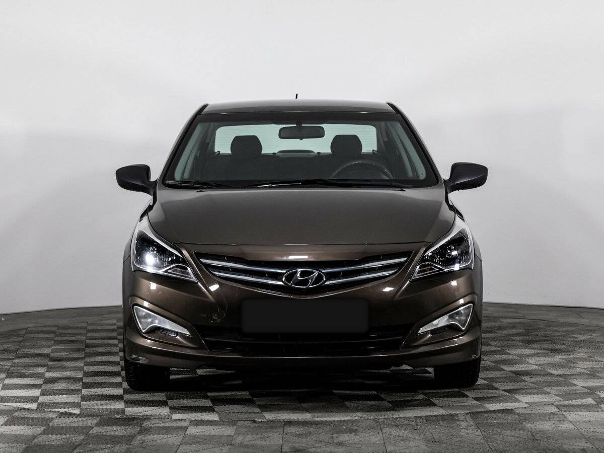 Купить Hyundai Solaris с пробегом. Фото: #1
