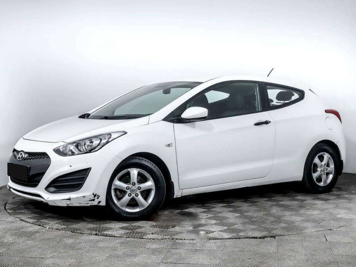 Купить Hyundai i30 с пробегом. Посмотреть фото