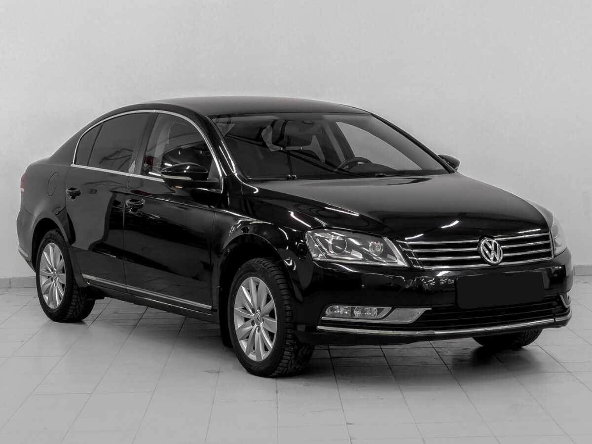 Купить Volkswagen Passat с пробегом. Фото: #2