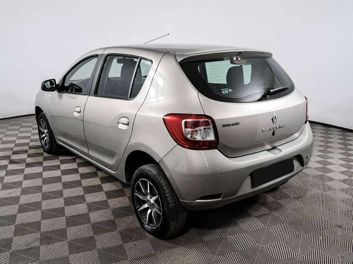 Купить Renault Sandero с пробегом. Фото: #6