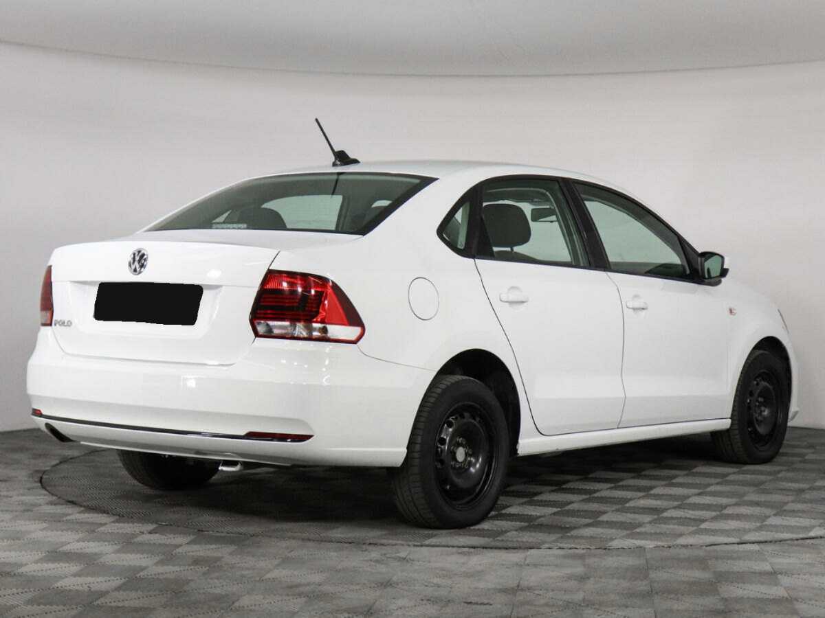 Купить Volkswagen Polo с пробегом. Фото: #4