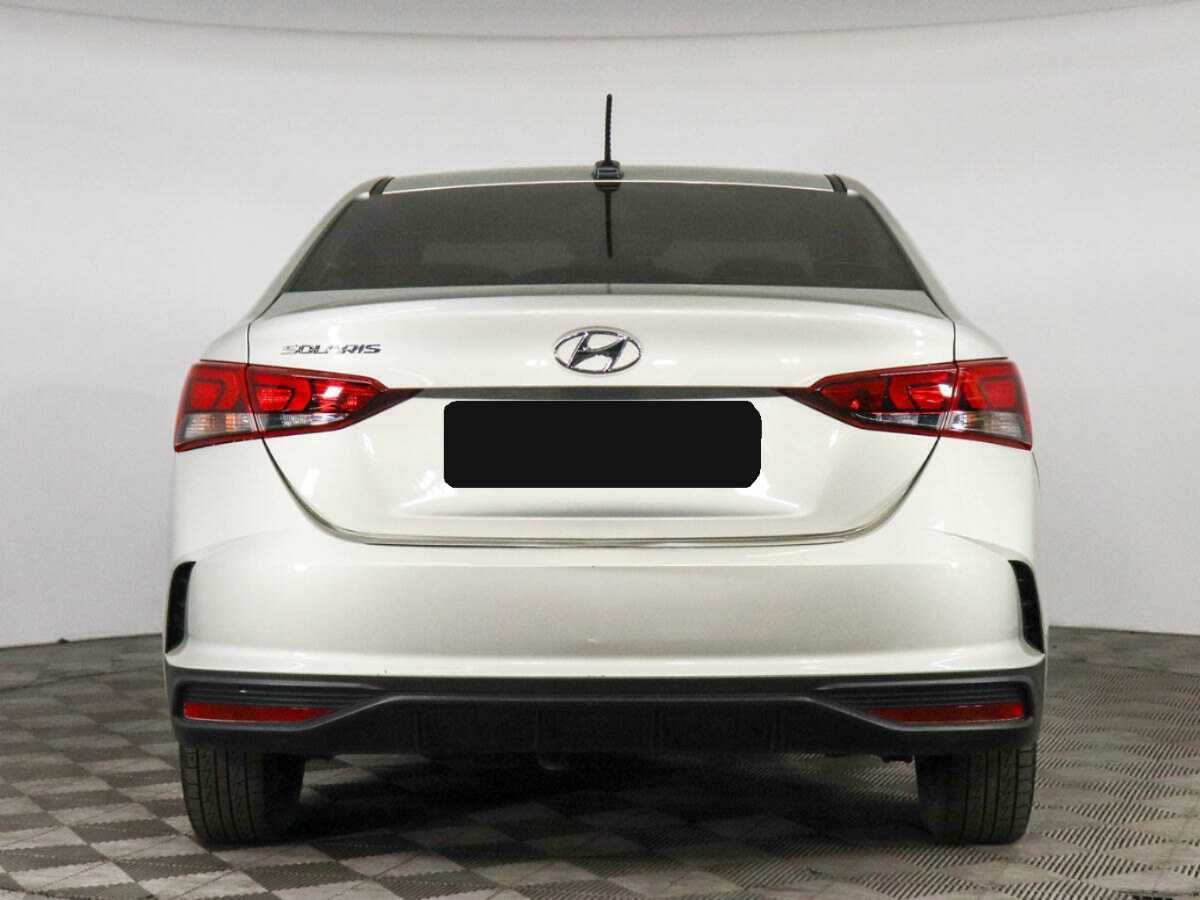 Купить Hyundai Solaris с пробегом. Фото: #5