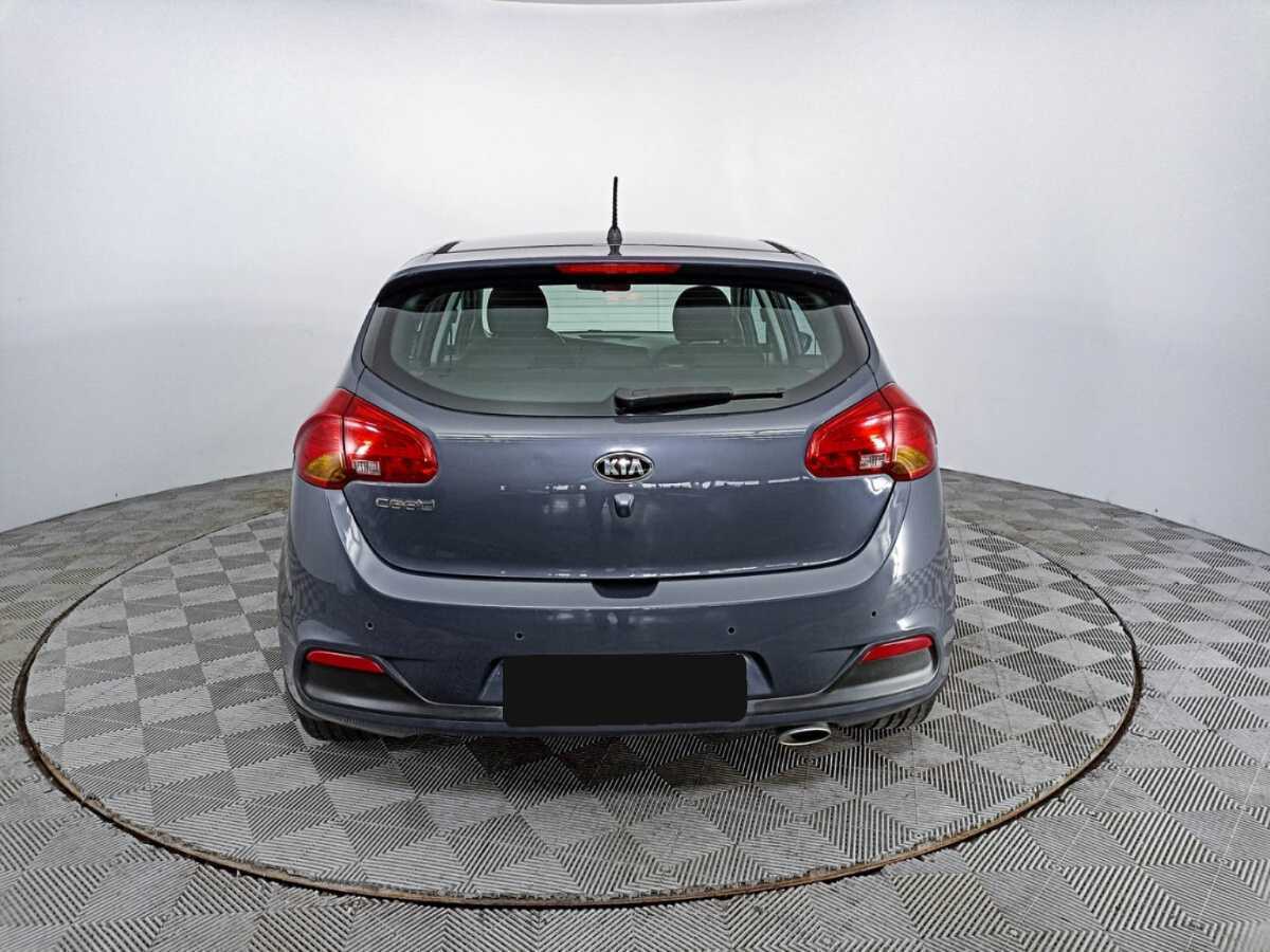 Купить Kia Ceed с пробегом. Фото: #5