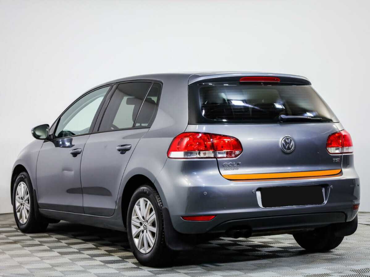 Купить Volkswagen Golf с пробегом. Фото: #5