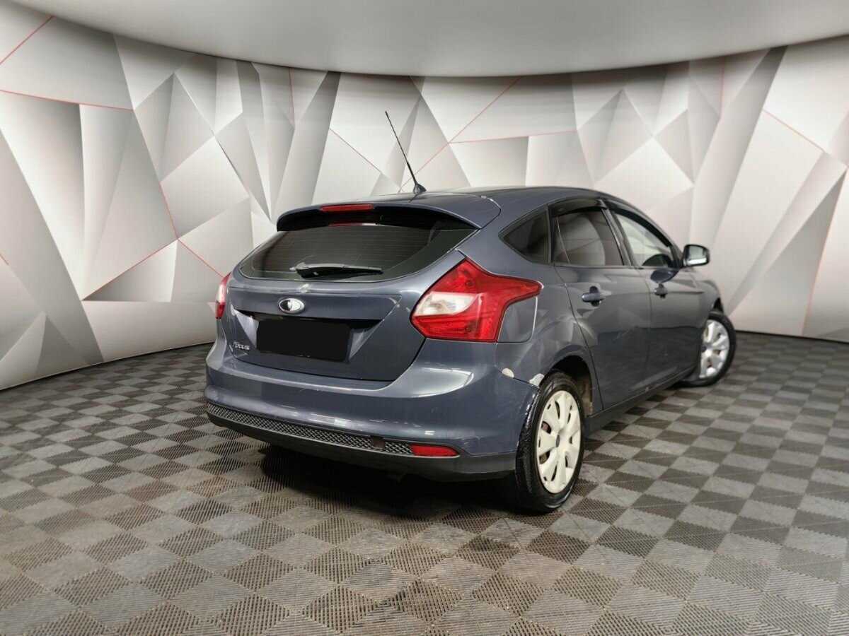 Купить Ford Focus с пробегом. Фото: #1