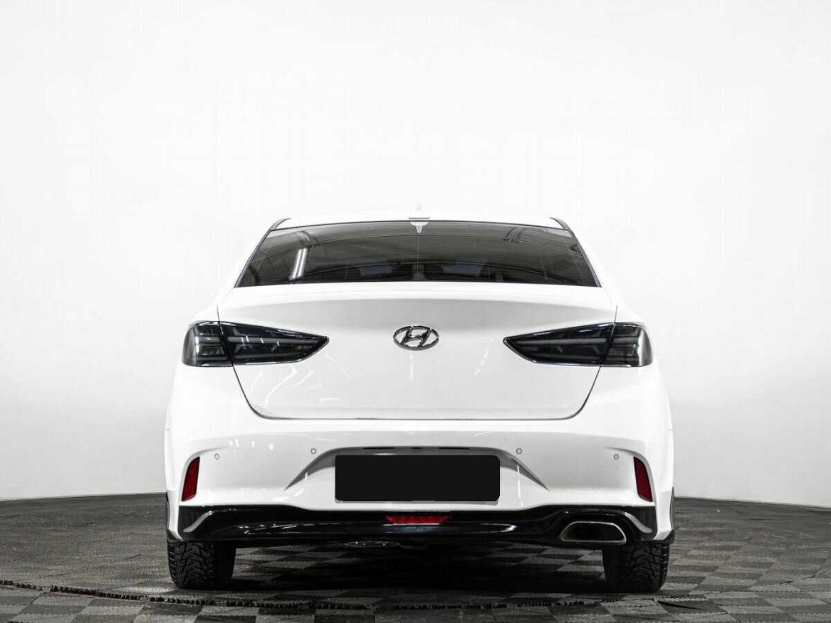 Купить Hyundai Sonata с пробегом. Фото: #4