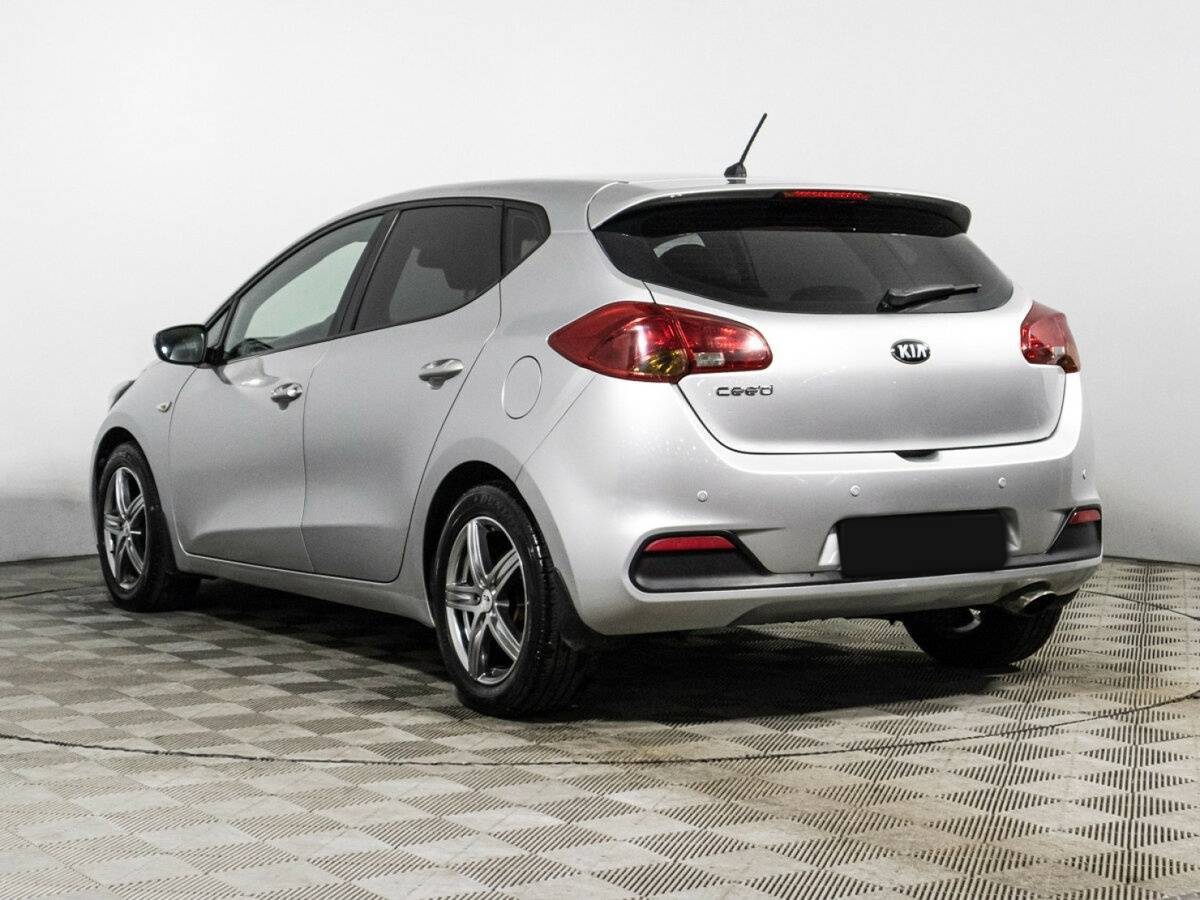 Купить Kia Ceed с пробегом. Фото: #6