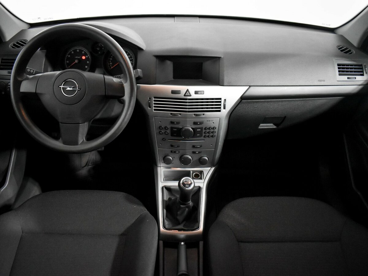 Купить Opel Astra с пробегом. Фото: #10