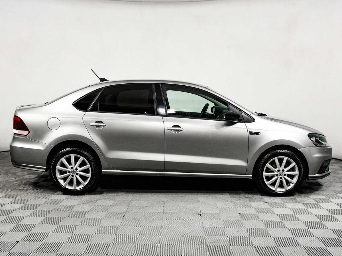 Купить Volkswagen Polo с пробегом. Фото: #3
