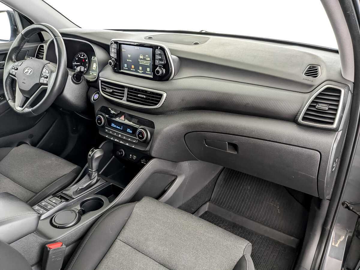 Купить Hyundai Tucson с пробегом. Фото: #10
