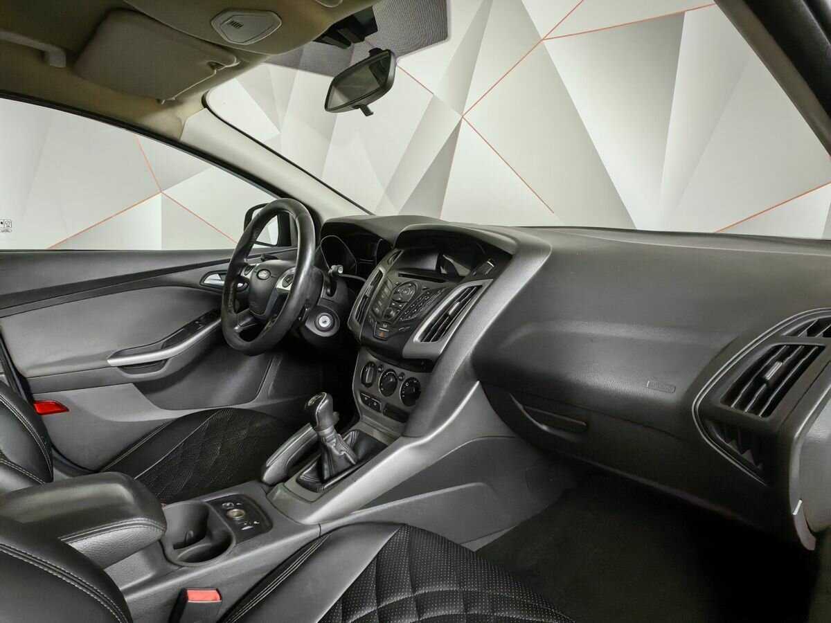 Купить Ford Focus с пробегом. Фото: #7