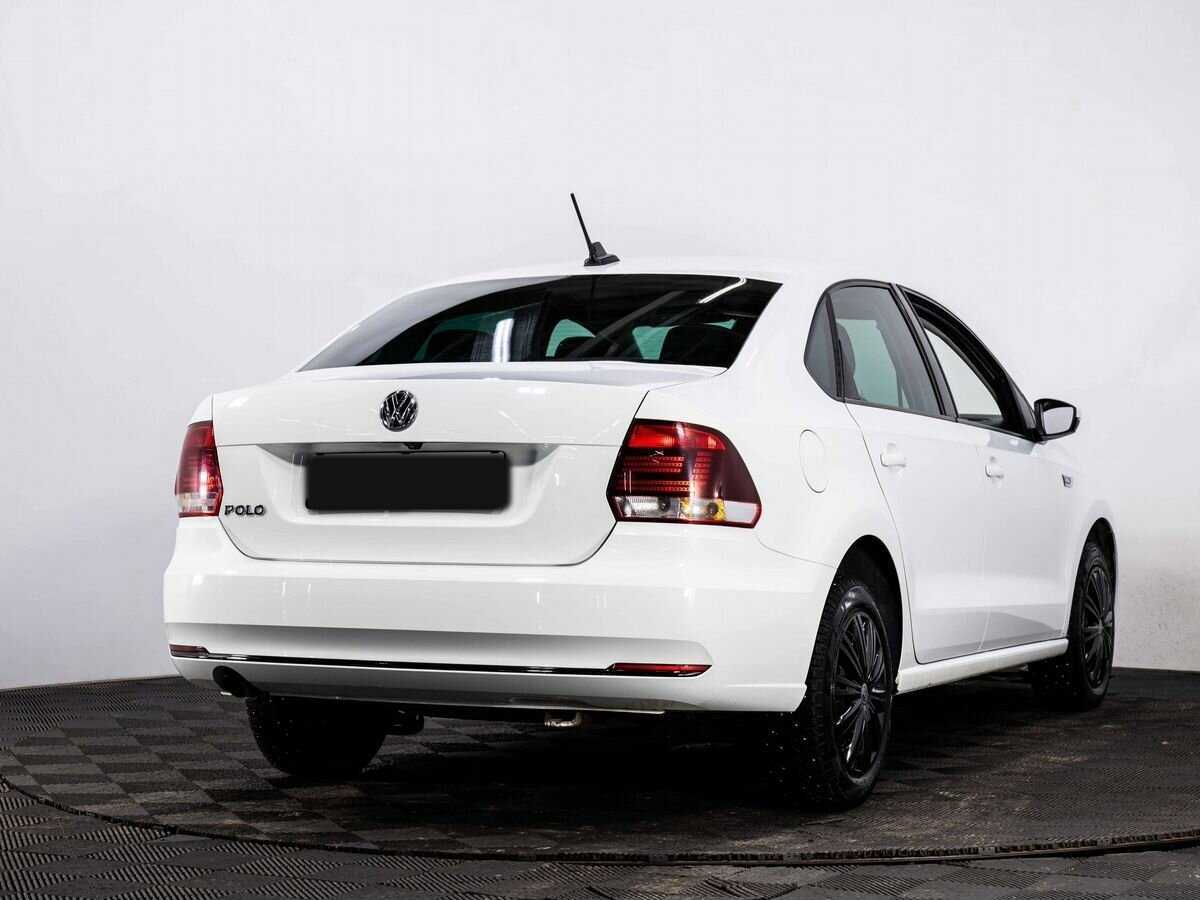 Купить Volkswagen Polo с пробегом. Фото: #5
