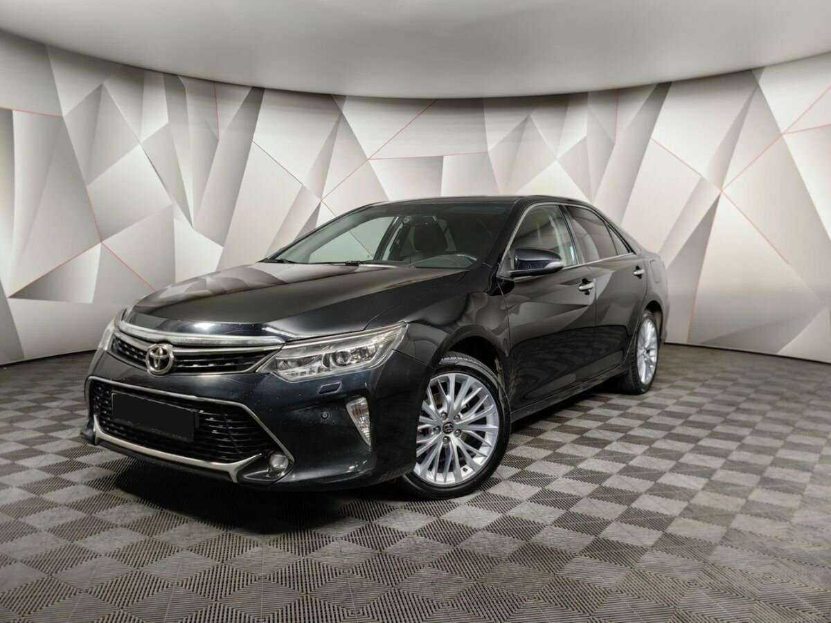 Купить Toyota Camry с пробегом. Посмотреть фото