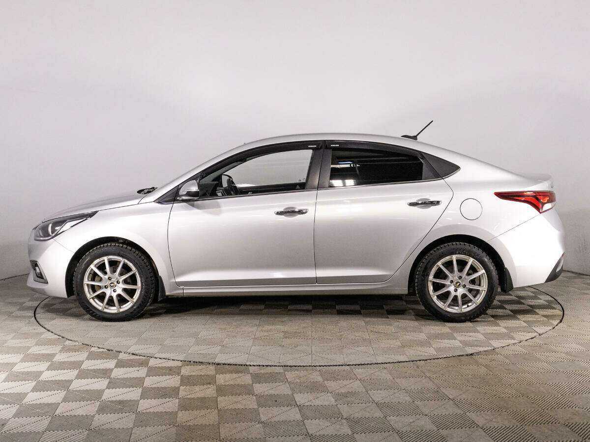 Купить Hyundai Solaris с пробегом. Фото: #7