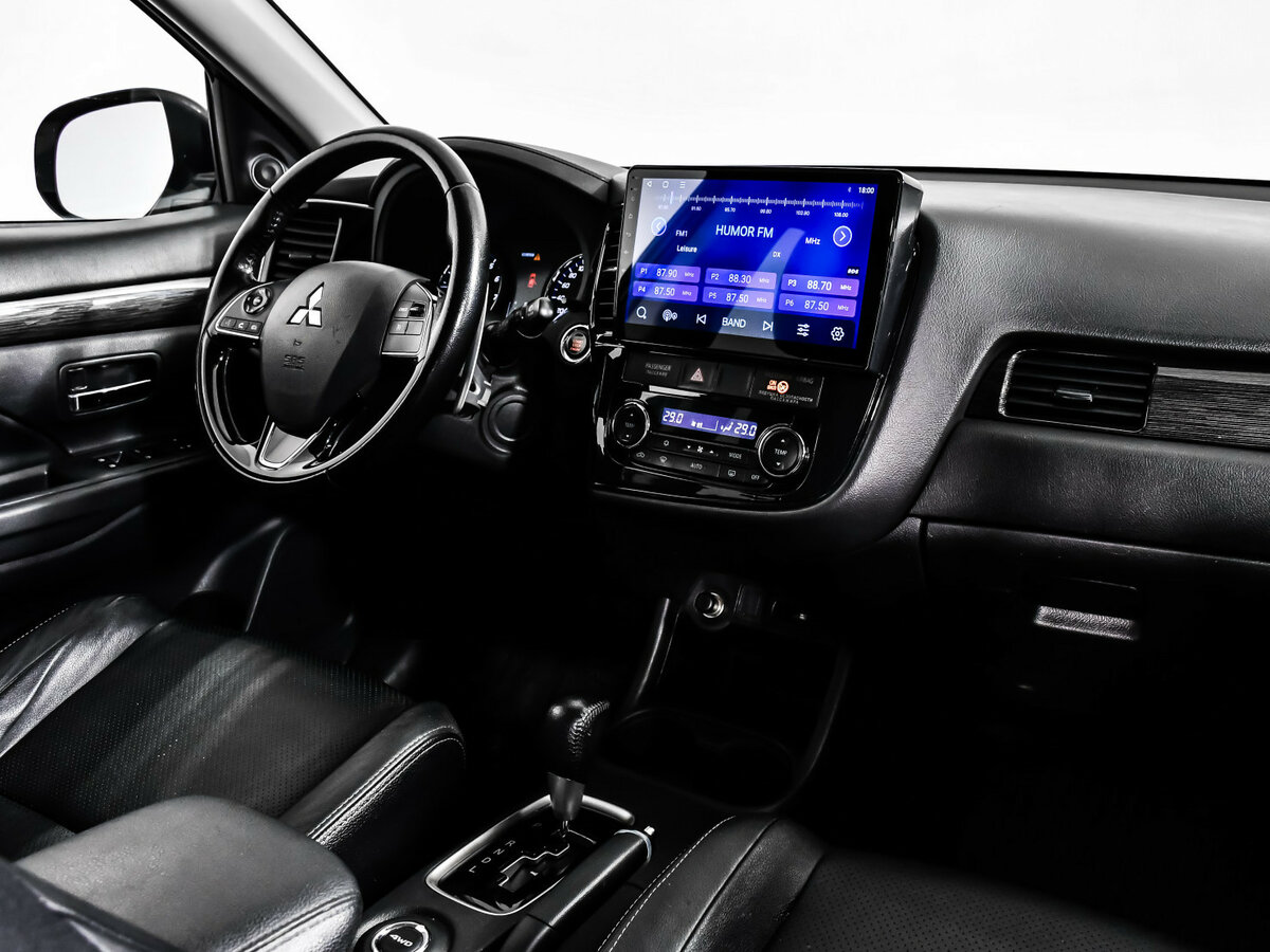 Купить Mitsubishi Outlander с пробегом. Фото: #12