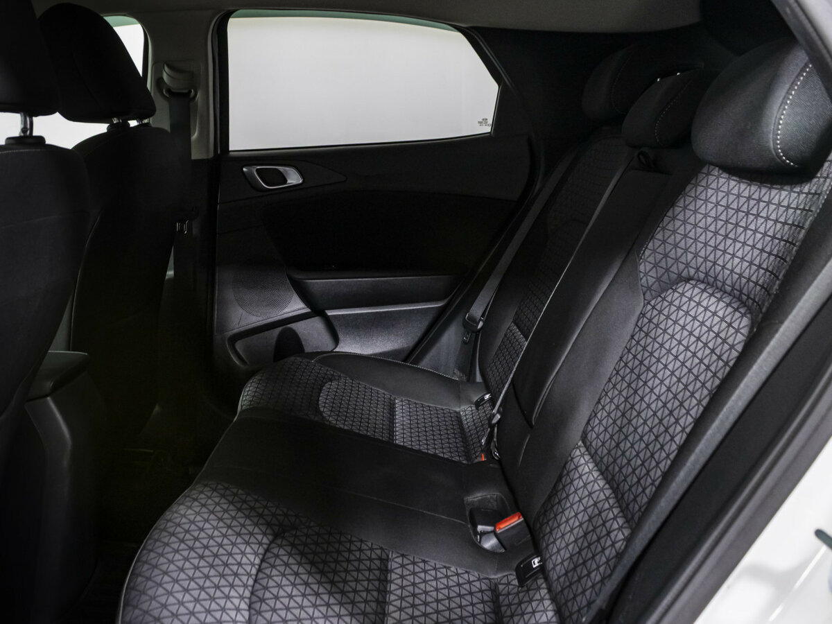 Купить Kia XCeed с пробегом. Фото: #13