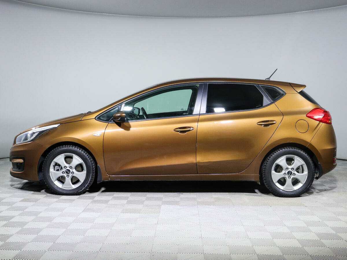 Купить Kia Ceed с пробегом. Фото: #7