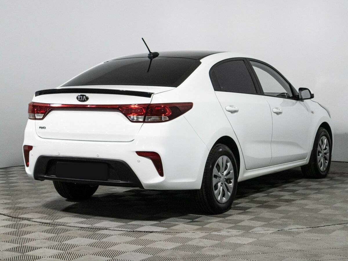 Купить Kia Rio с пробегом. Фото: #4