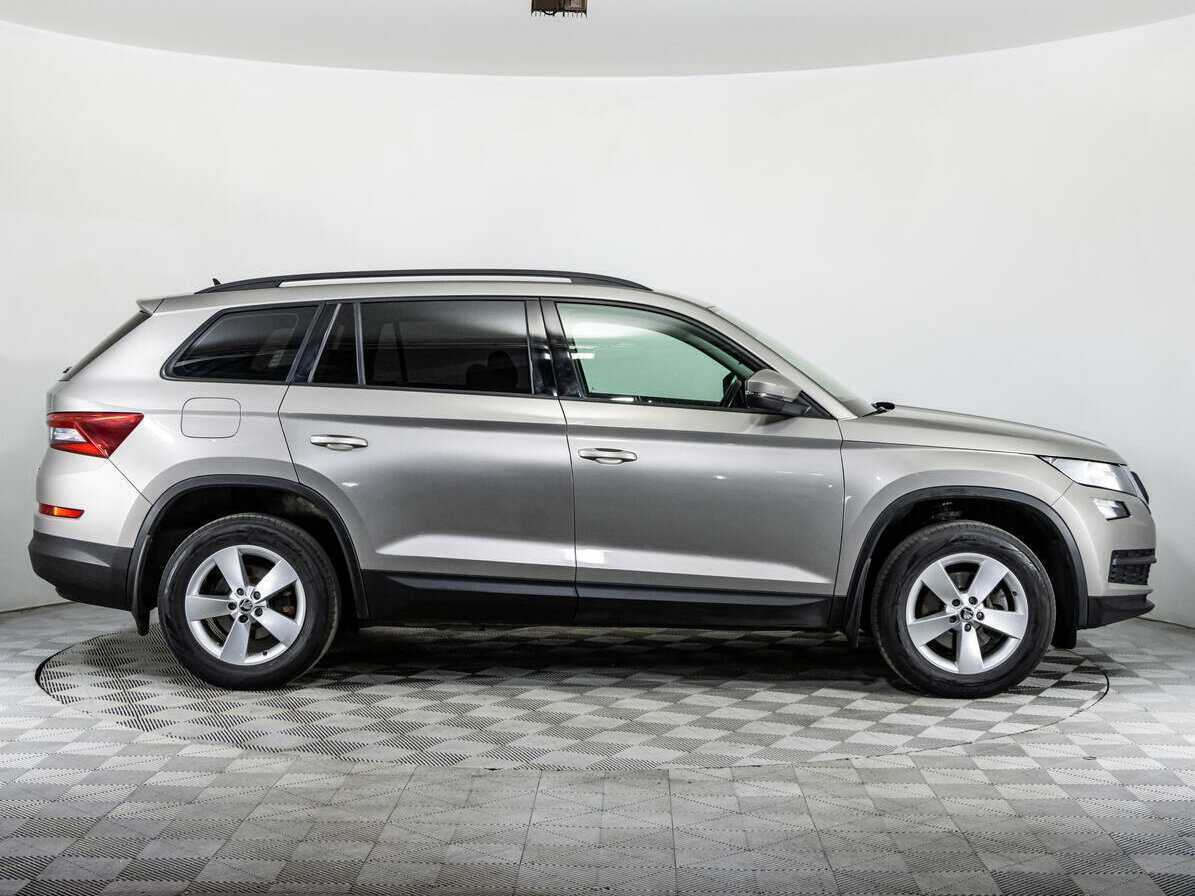 Купить Skoda Kodiaq с пробегом. Фото: #3