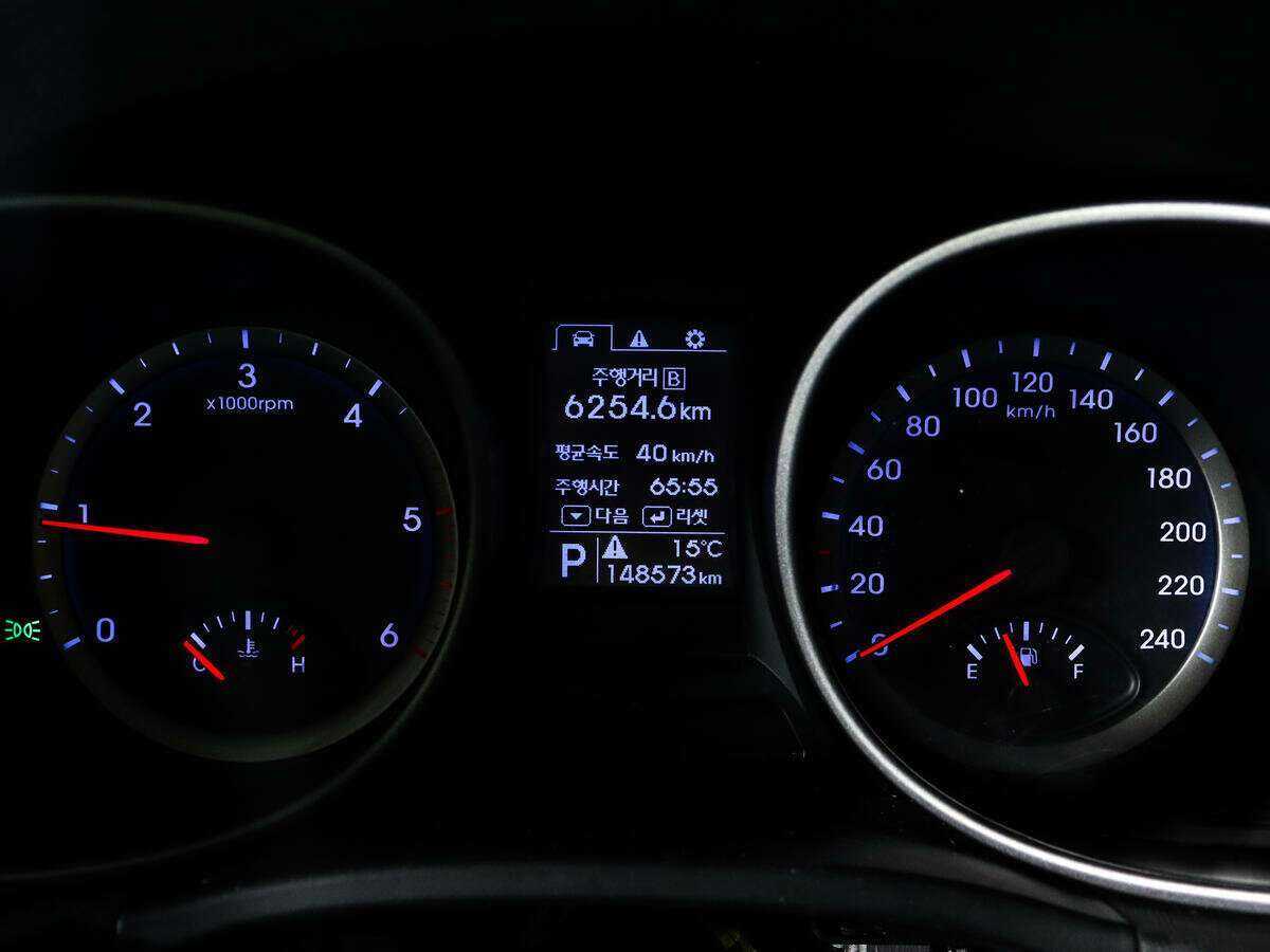 Купить Hyundai Santa Fe с пробегом. Фото: #10