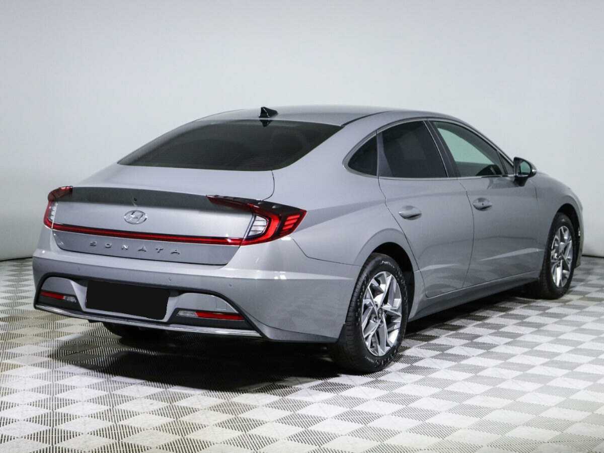 Купить Hyundai Sonata с пробегом. Фото: #4