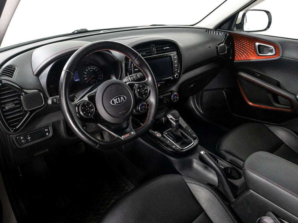 Купить Kia Soul с пробегом. Фото: #9