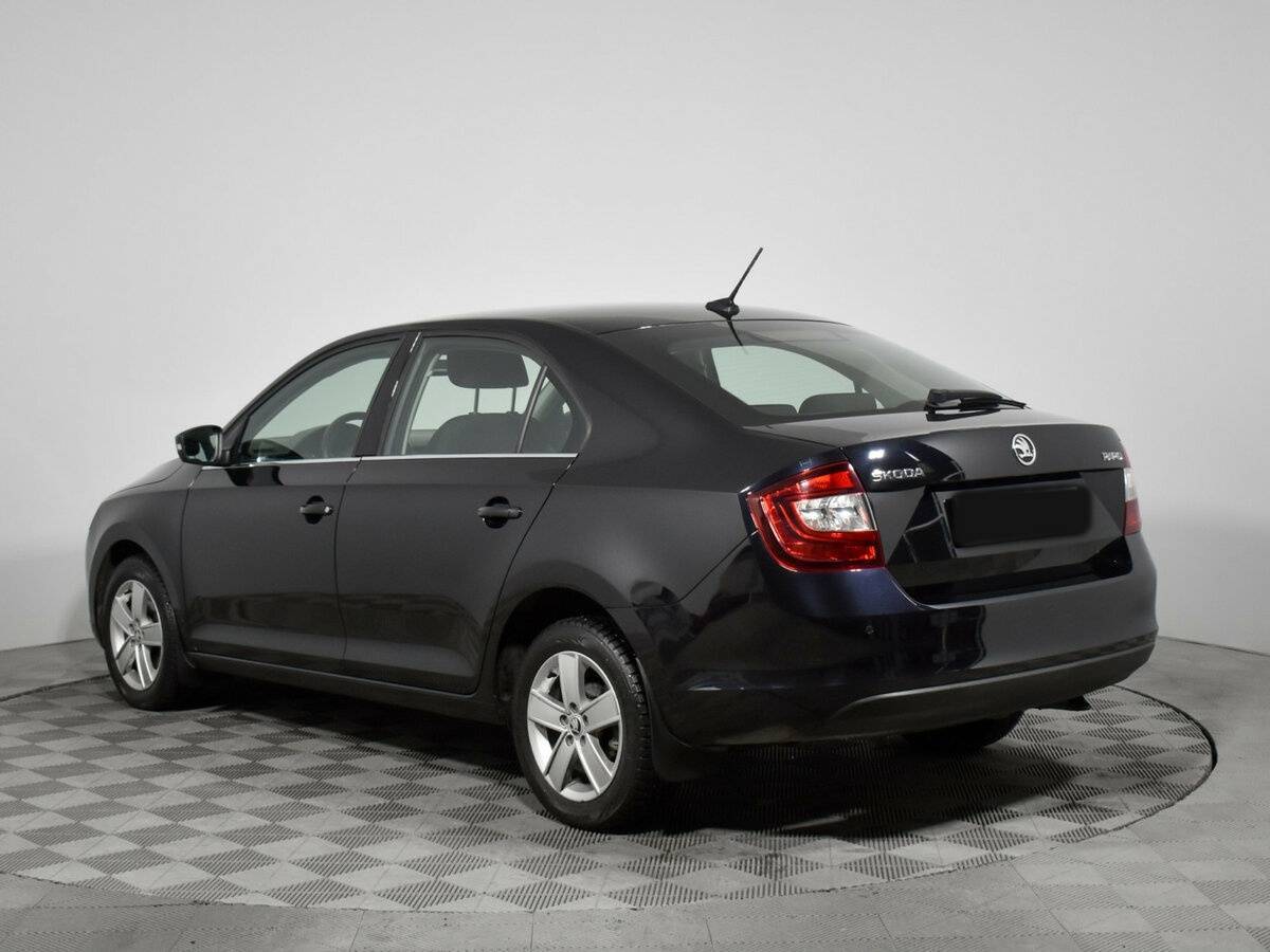 Купить Skoda Rapid с пробегом. Фото: #6