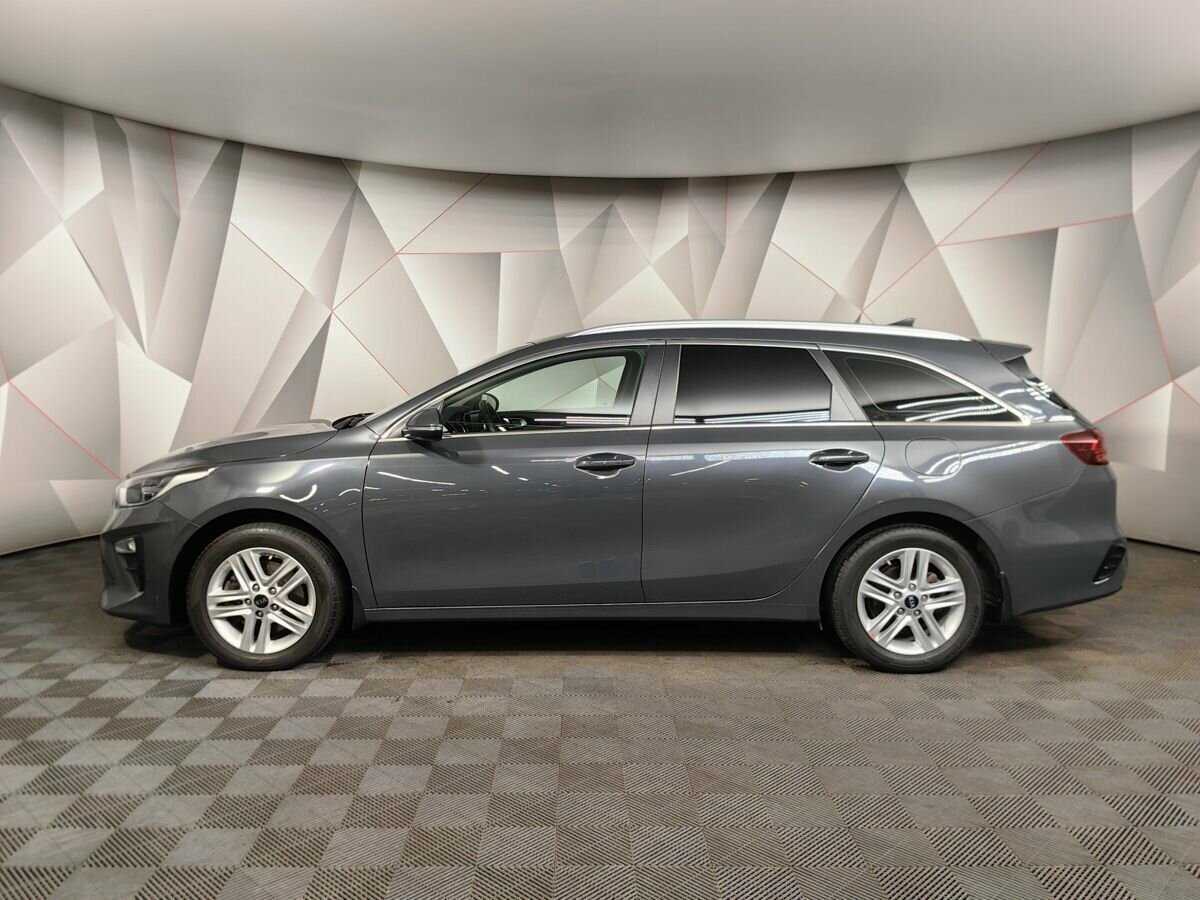 Купить Kia Ceed с пробегом. Фото: #4