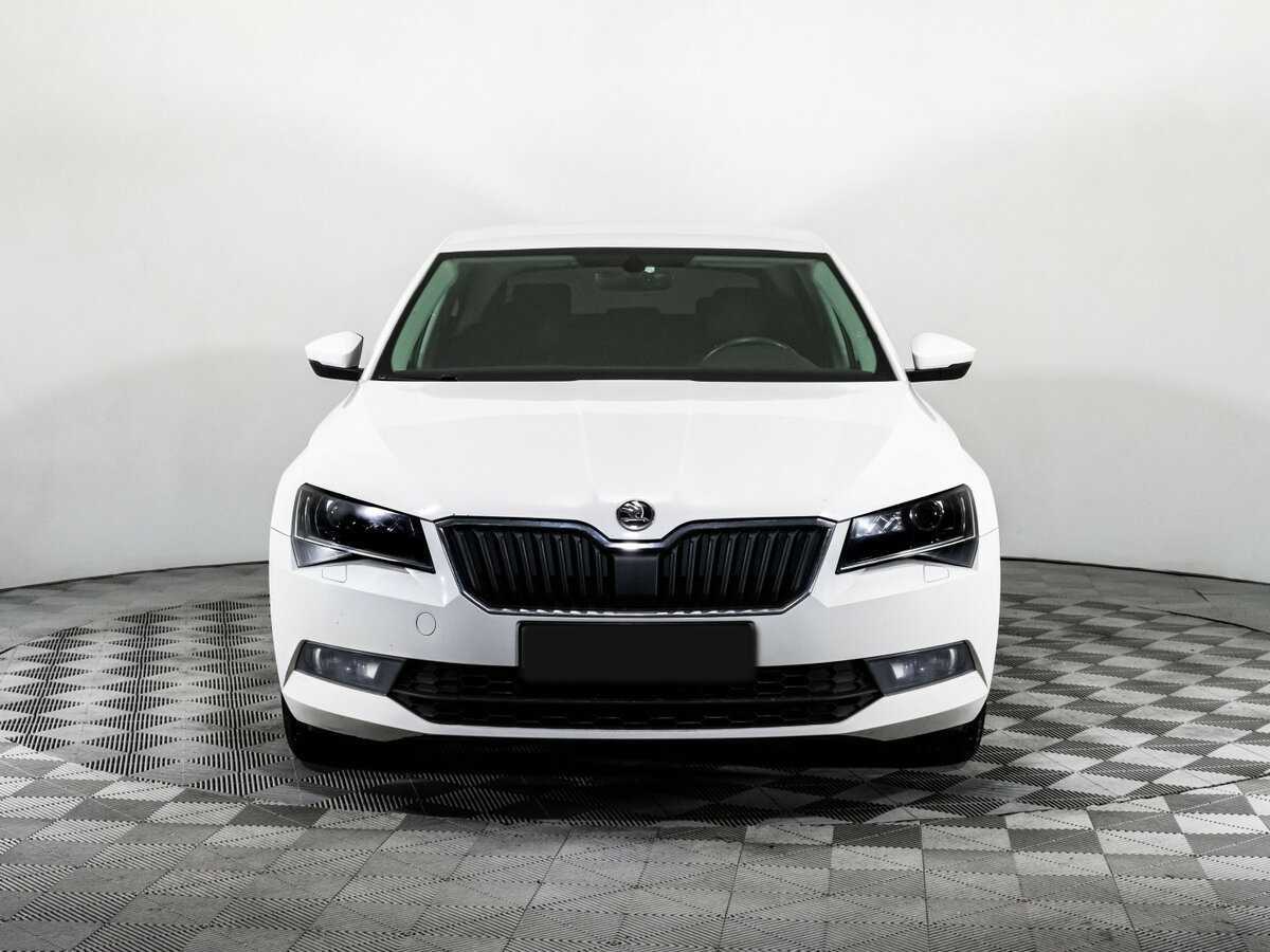 Купить Skoda Superb с пробегом. Фото: #1